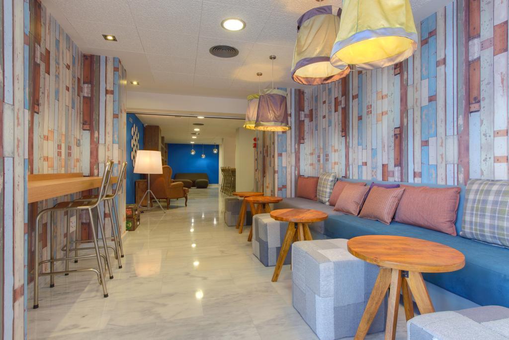 Madrid Airport Suites, Affiliated By Melia المظهر الخارجي الصورة