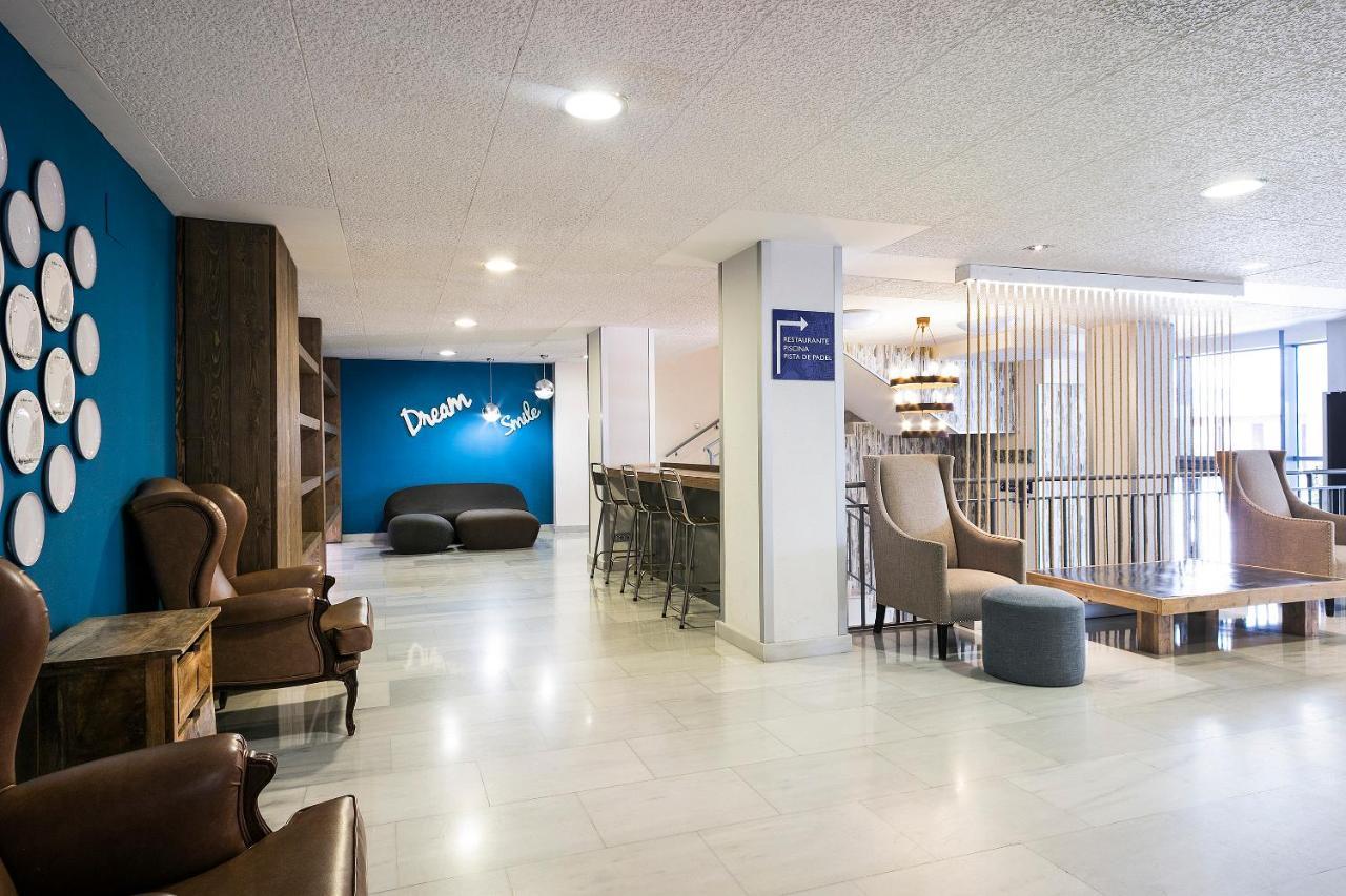 Madrid Airport Suites, Affiliated By Melia المظهر الخارجي الصورة